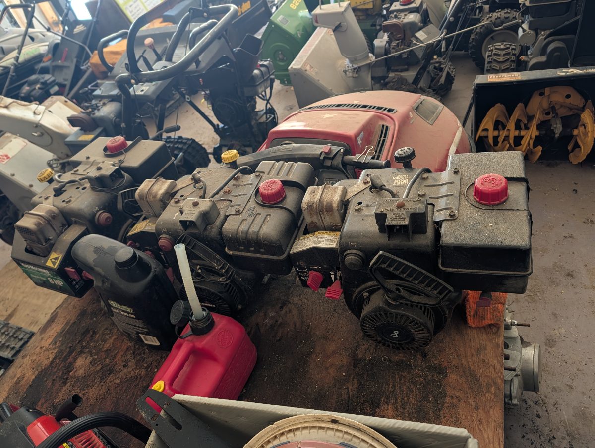 Tecumseh Snow King Snowblower Engines